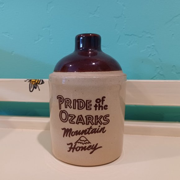 Pride of the Ozarks - Mountain Honey - Vintage jug - Picture 1 of 3